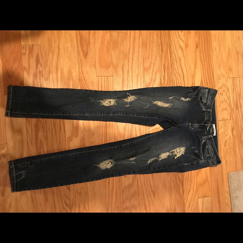 Skinny ripped jeans